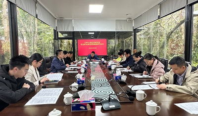 述職評(píng)議交答卷，黨建引領(lǐng)促發(fā)展